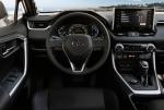 Toyota RAV4 XSE Hybrid 2018 года (NA)